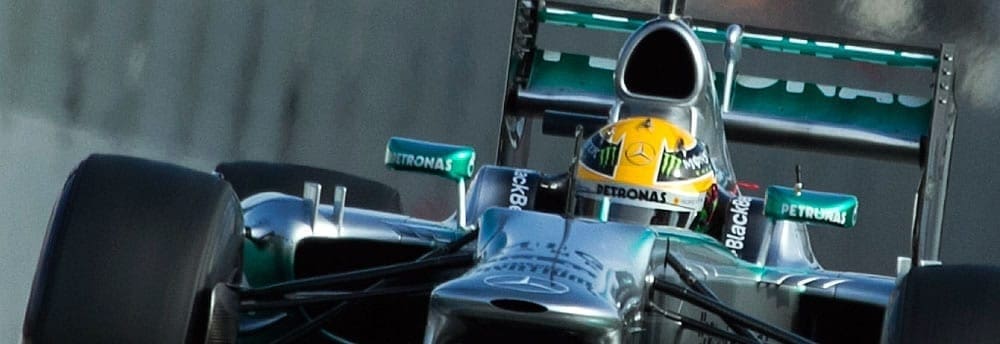 Comissários não punem pilotos que usaram DRS sob bandeiras amarelas