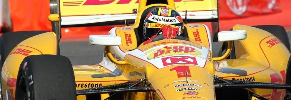Hunter-Reay conquista pole position em São Paulo; Castroneves e Power saem de trás