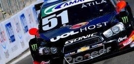 Átila Abreu faz a pole em Salvador