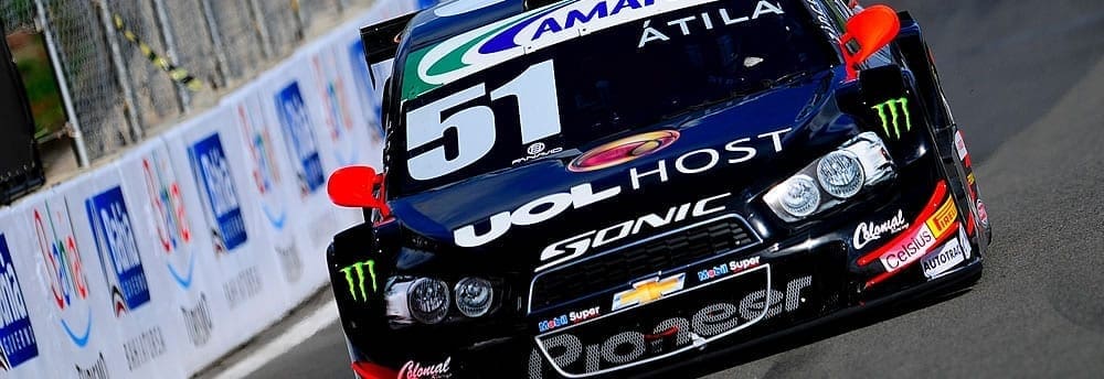 Átila Abreu faz a pole em Salvador