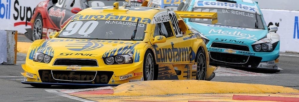 Ricardo Maurício ganha na Bahia em pódio de Barrichello