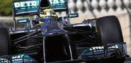 Nico Rosberg voa no final do treino e é o pole em Mônaco