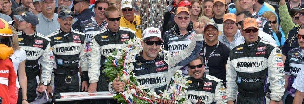 “Vou colocar o meu rosto feio naquele troféu, e com nariz e tudo”, comemora Kanaan