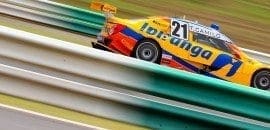 Thiago Camilo faz a pole no anel externo de Brasília