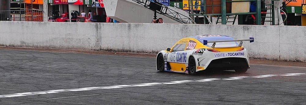 Felipe Fraga vence a primeira no Brasileiro de Turismo