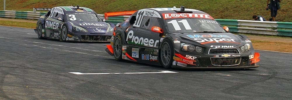 Nonô completa marca de 175 corridas com boa performance e punição polêmica