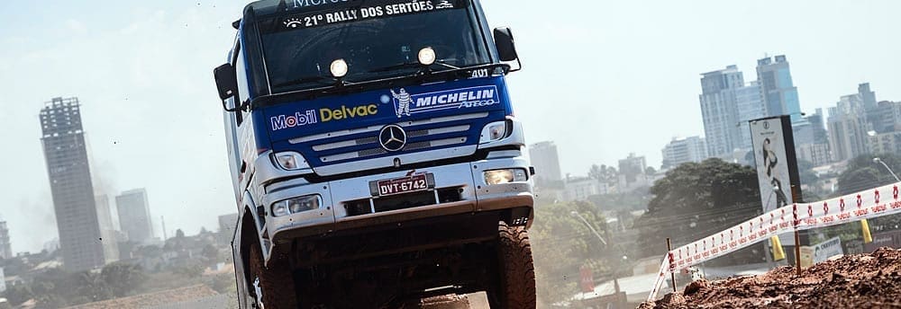 Sertões: Nos caminhões, Salvini e Piano elogiam especial até Pirenópolis