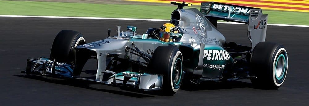 Hamilton surpreende e anota pole position para o GP da Hungria