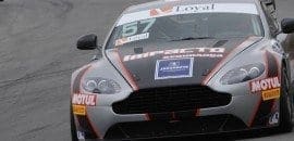 Alan Hellmeister e Sérgio Lagan vencem as duas corridas da GT4 em Interlagos