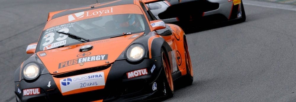 Alex Fabiano e Marçal Melo vencem na GT Premium com ultrapassagem na linha de chegada