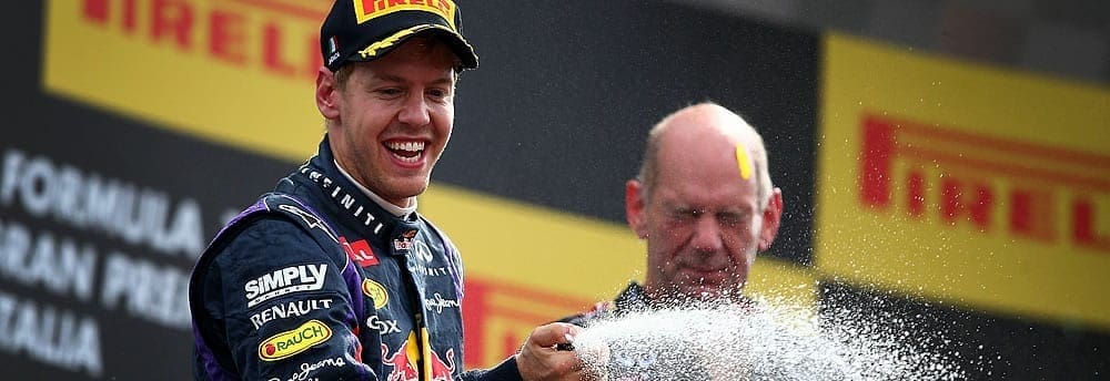 Vettel vaiado no pódio: “É bom ganhar dos vermelhos”