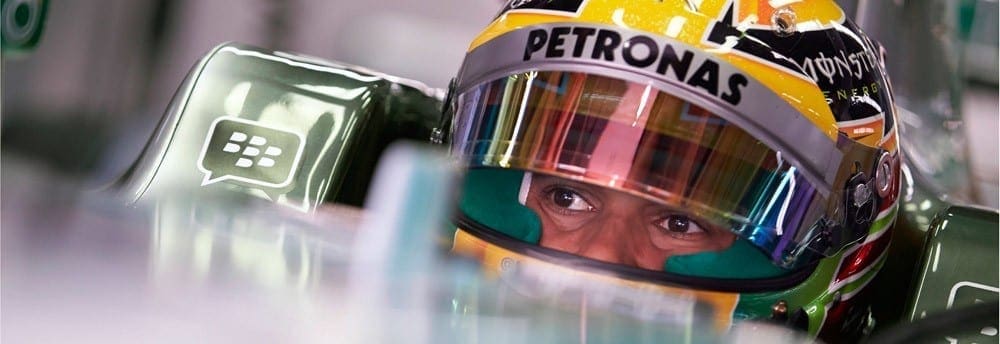 Hamilton lidera sexta-feira na Coreia do Sul