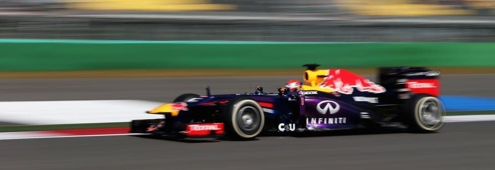 Vettel supera Mercedes e marca pole position para o GP da Coreia do Sul