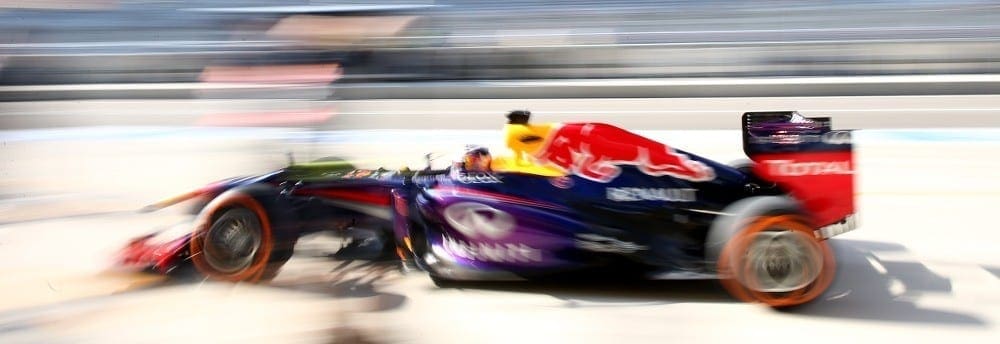 Vettel lidera segundo treino em Austin e termina sexta-feira na frente