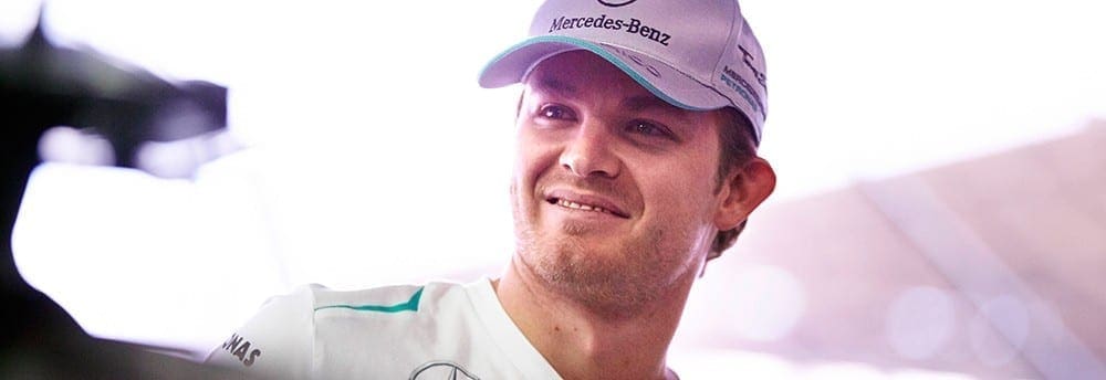 <b></noscript>Rosberg lidera dobradinha da Mercedes no primeiro treino livre em Interlagos</b>
