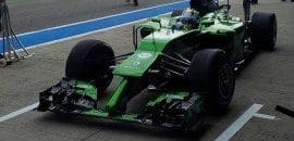 Caterham apresenta CT05 com bico tamanduá e degrau