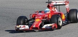 Fernando Alonso lidera primeiro treino na Austrália