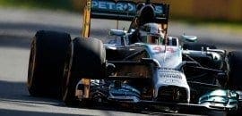 <b>Lewis Hamilton crava a primeira pole do ano na Austrália</b>