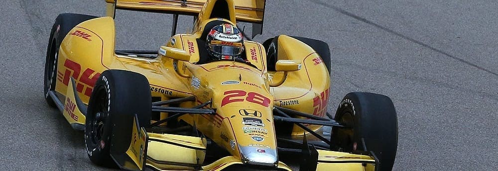 Ryan Hunter-Reay larga em 13ª e vence etapa de Iowa