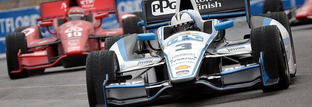 Helio Castroneves amplia liderança do campeonato no Canadá