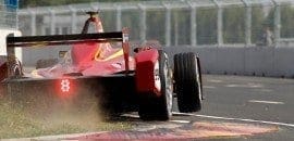Nelsinho Piquet conquista pontos na primeira corrida da história