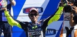 Depois de 23 etapas, Valentino Rossi volta a vencer