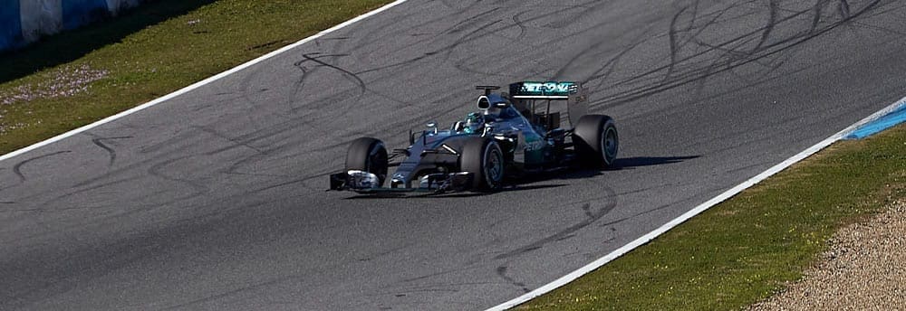 Hamilton diz que novo carro tem mais carga aerodinâmica