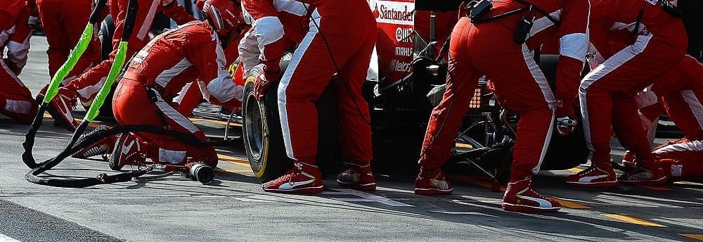 Ferrari escapa de punição por porca mal apertada