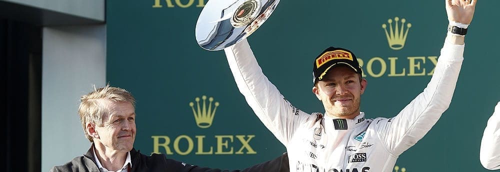 Nico Rosberg atacou Hamilton, mas o inglês foi “perfeito”