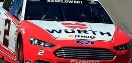 Em Fontana, Brad Keselowski vence pela primeira vez no ano