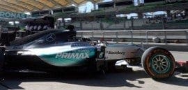 Mercedes domina primeiros treinos e liderança fica dividida