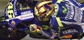 Rossi vence de forma sensacional no Qatar