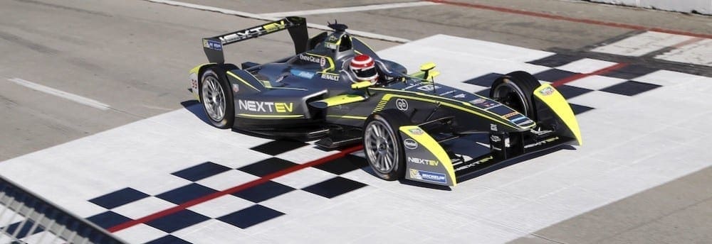 Nelsinho emplaca o clã Piquet novamente na história de Long Beach