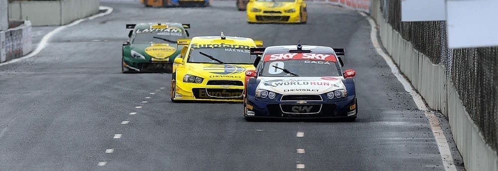 Ribeirão Preto tem vitórias de Cacá Bueno e Tuka Rocha