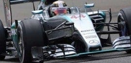Lewis Hamilton domina sexta-feira por completo na China