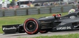 James Hinchcliffe vence etapa “dominada pela chuva”