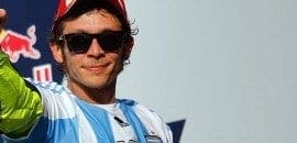 Valentino Rossi vence na Argentina e dispara na liderança