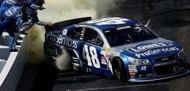 Jimmie Johnson vence a etapa de Dover
