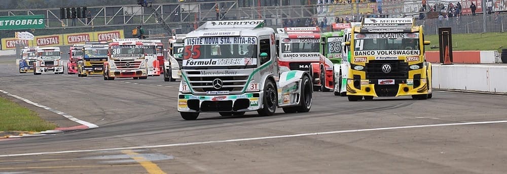Paulo Salustiano ganha na Fórmula Truck no Velopark