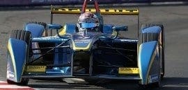 Buemi vence primeira bateria e adia decisão do título para amanhã