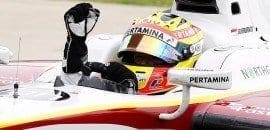 Rio Haryanto vence a segunda bateria em Silverstone