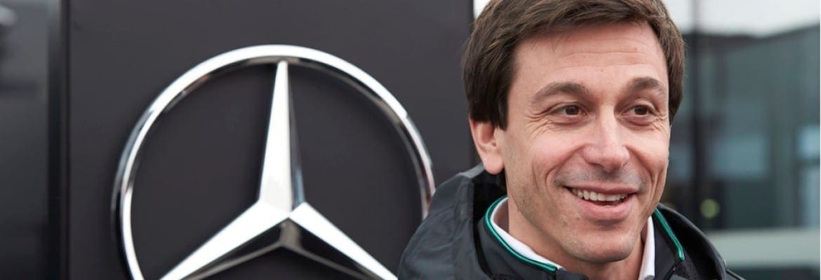 Wollf: “Ascensão da Ferrari ao título nos deixa mais motivados”