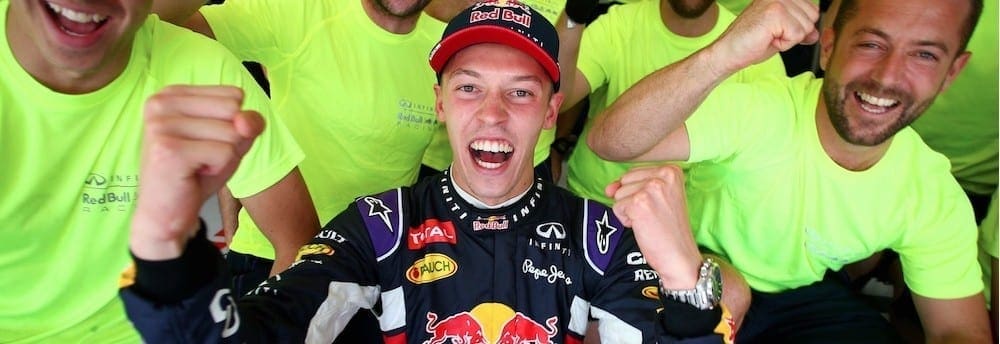 Pai de Daniil Kvyat garante que filho permanece na Red Bull até 2017