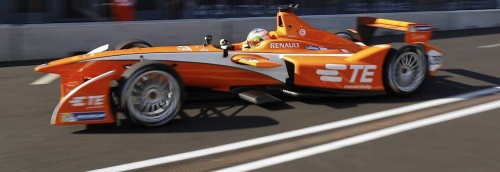 Andretti anuncia Simona de Silvestro para a temporada 2015/16