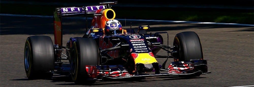 Daniel Ricciardo contente por largar da quinta posição