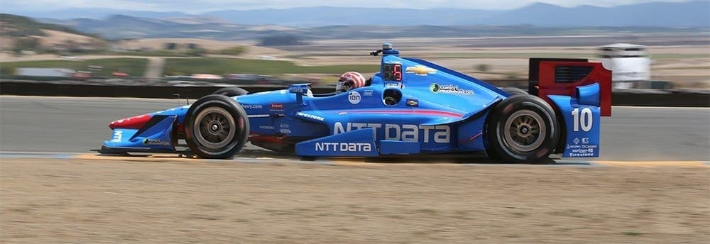 Tony Kanaan larga na 11ª posição