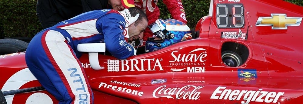 Kanaan termina em 4ª, ajuda a segurar Montoya e Dixon é campeão