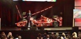 Justin Wilson foi premiado como piloto favorito pelos fãs da Indy