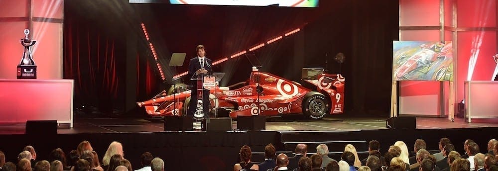 Justin Wilson foi premiado como piloto favorito pelos fãs da Indy