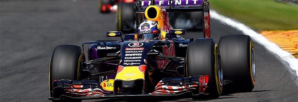 Ricciardo e Kvyat serão punidos por troca de motor na Itália